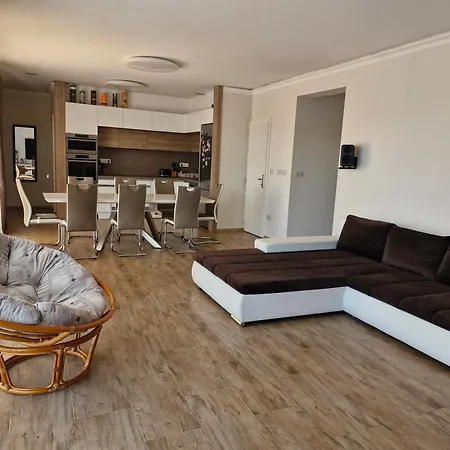 Fenyves-villa Villa *